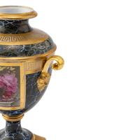 A Barr, Flight and Barr Porcelain Urn