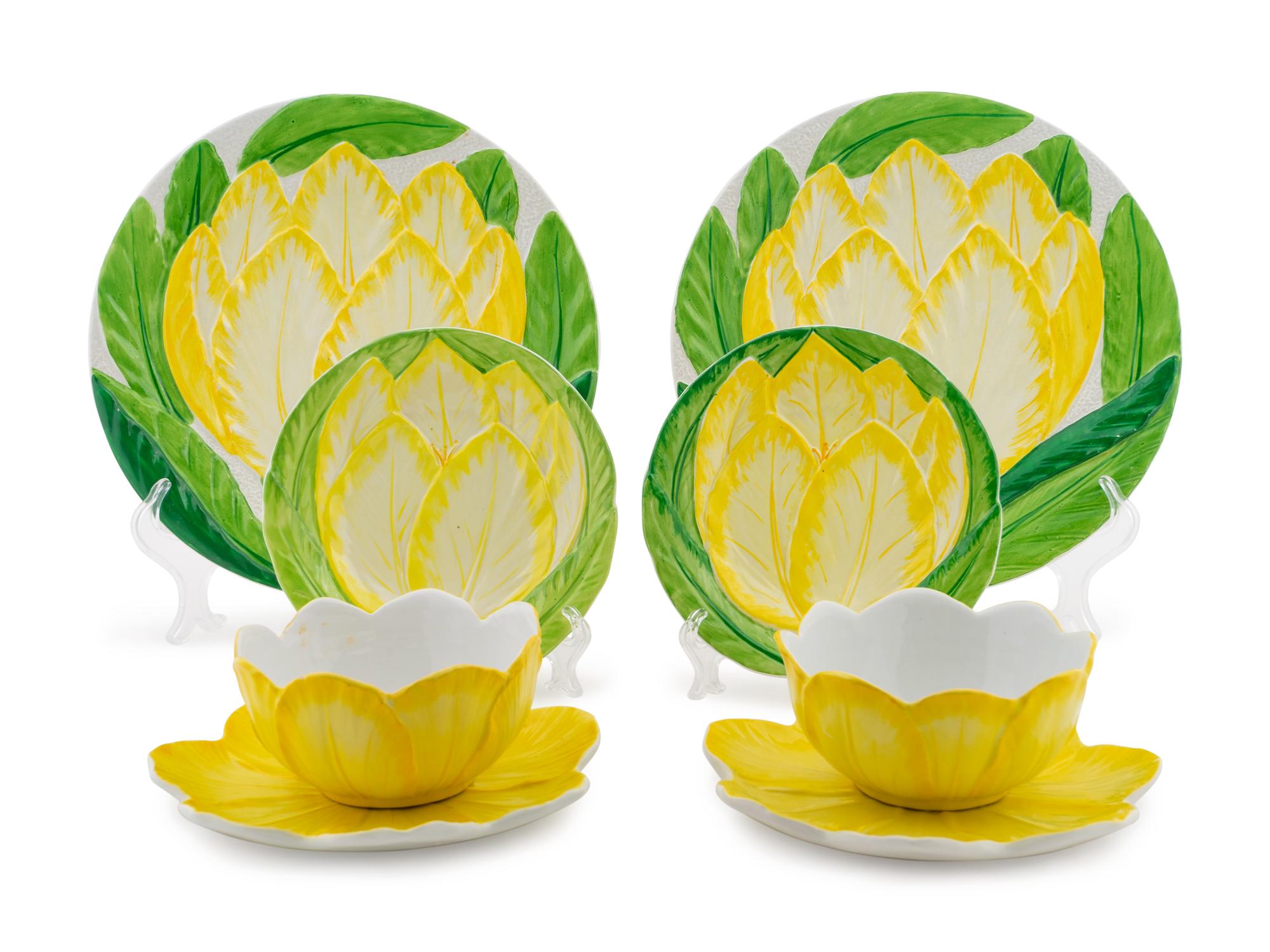 An Italian Ceramic Yellow Tulip Decorated Assorted Dessert Service