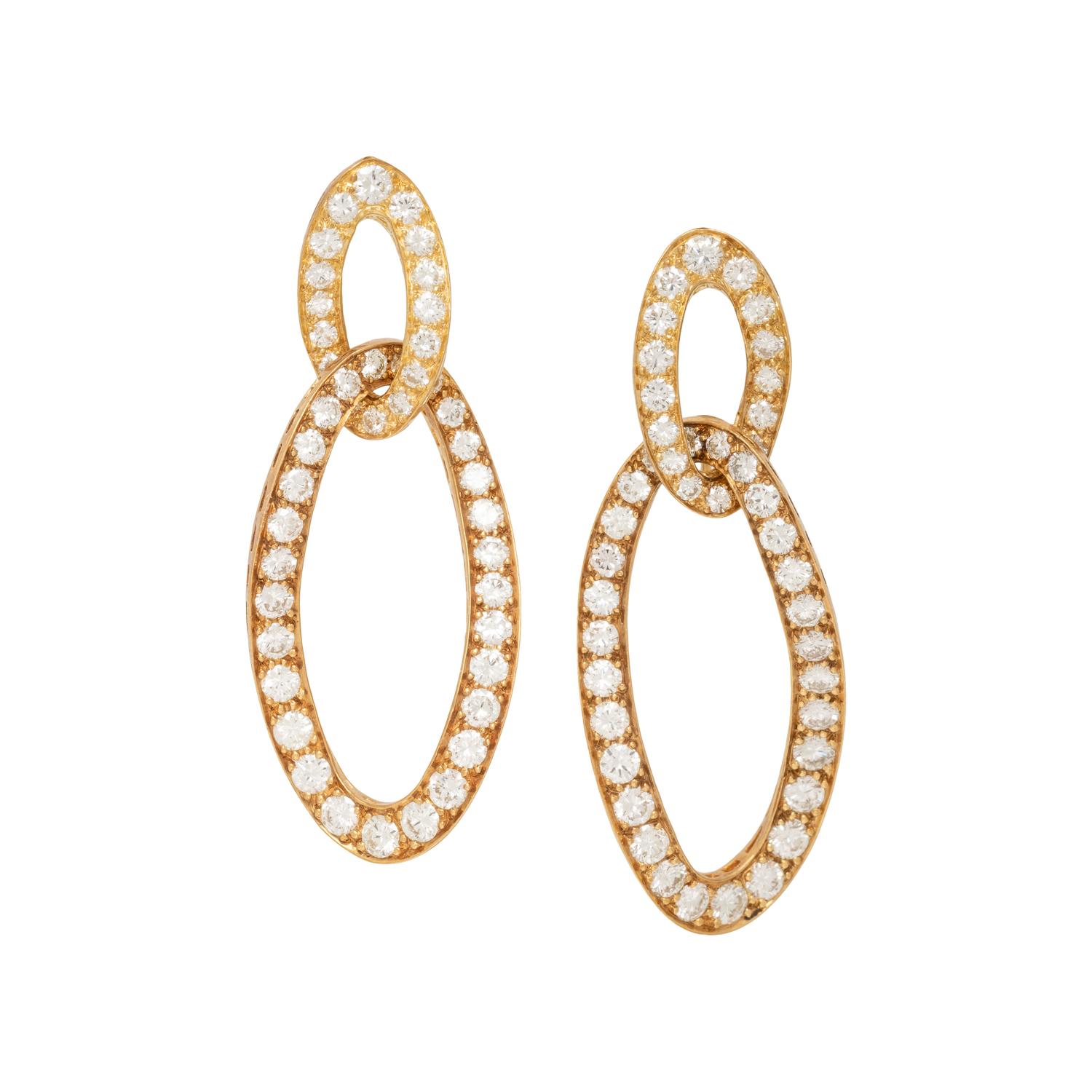 YELLOW GOLD AND DIAMOND PENDANT EARRINGS