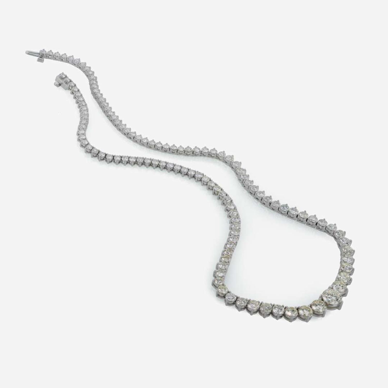 A Diamond and 18K White Gold Rivière Style Necklace 20.00 Carats