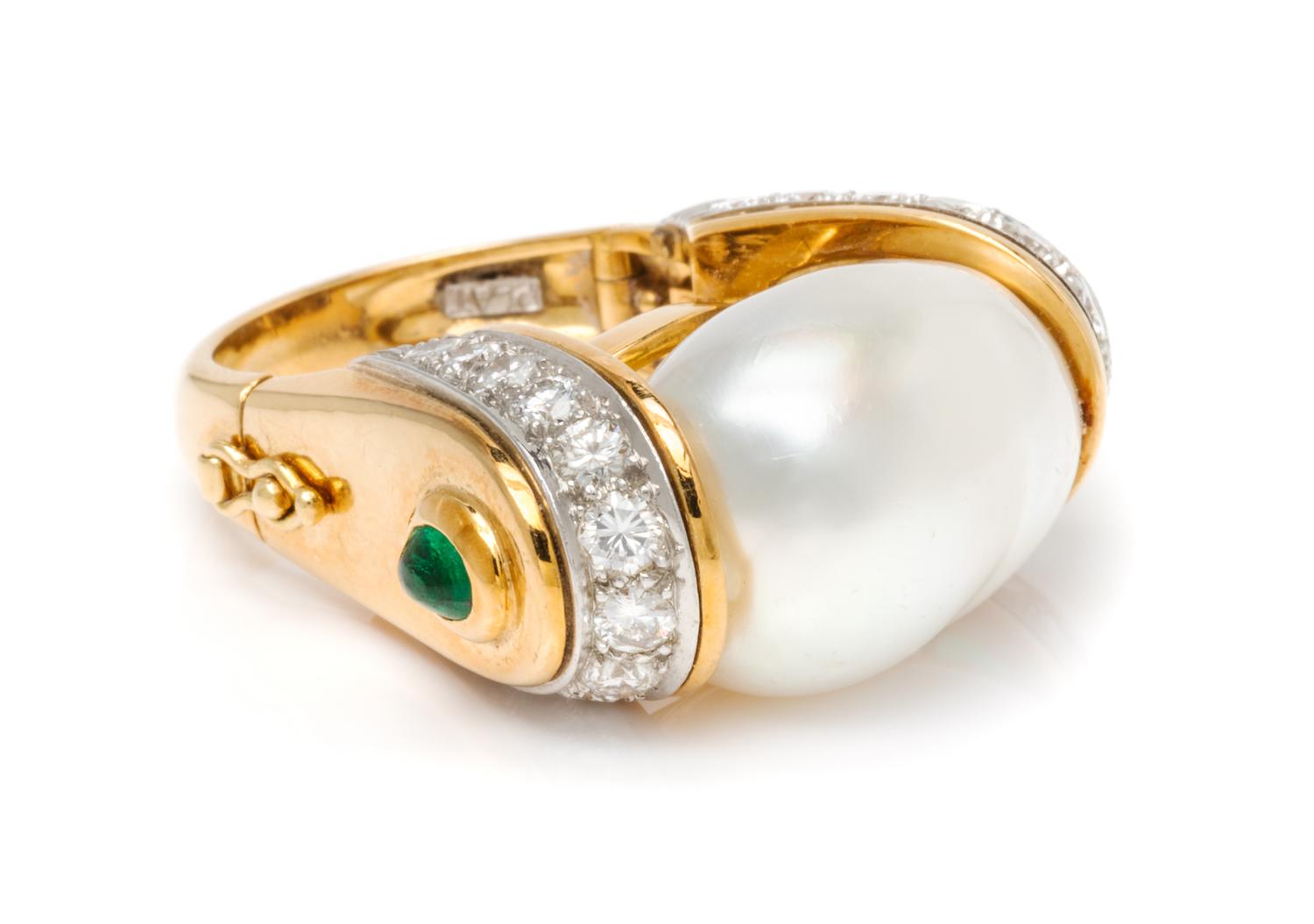 An 18 Karat Yellow Gold, Platinum, Cultured Baroque Pearl, Diamond and Emerald Ring, David Webb, 15.50 dwts.