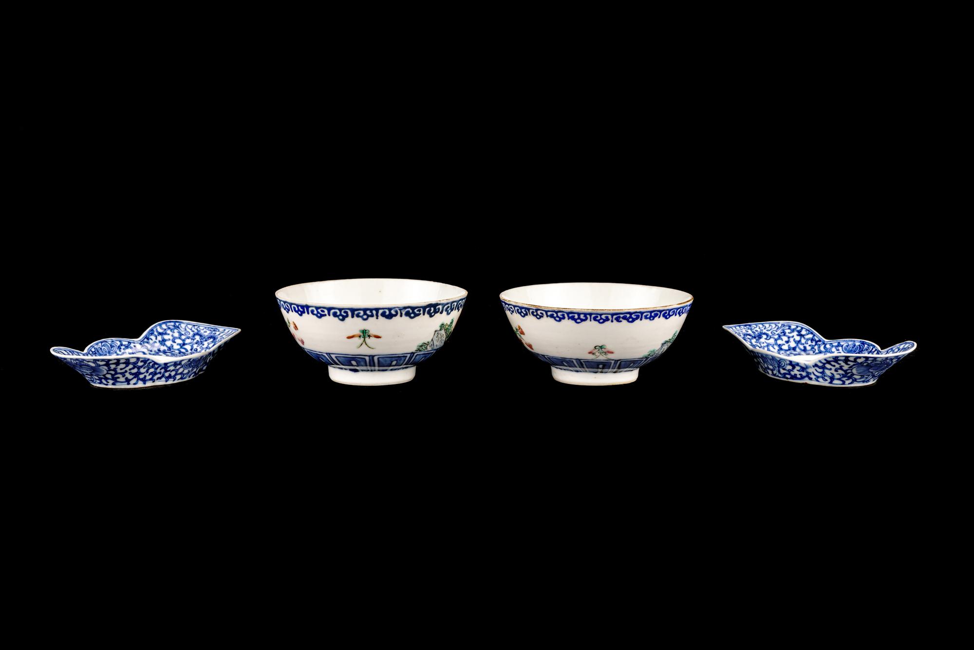 Two Pairs of Chinese Porcelain Wares