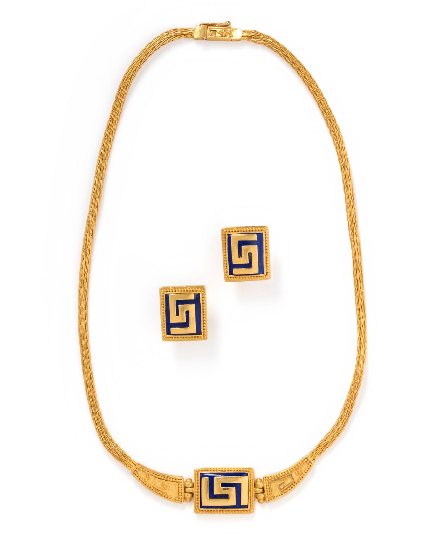 HIGH KARAT GOLD AND LAPIS LAZULI SET