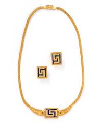 HIGH KARAT GOLD AND LAPIS LAZULI SET