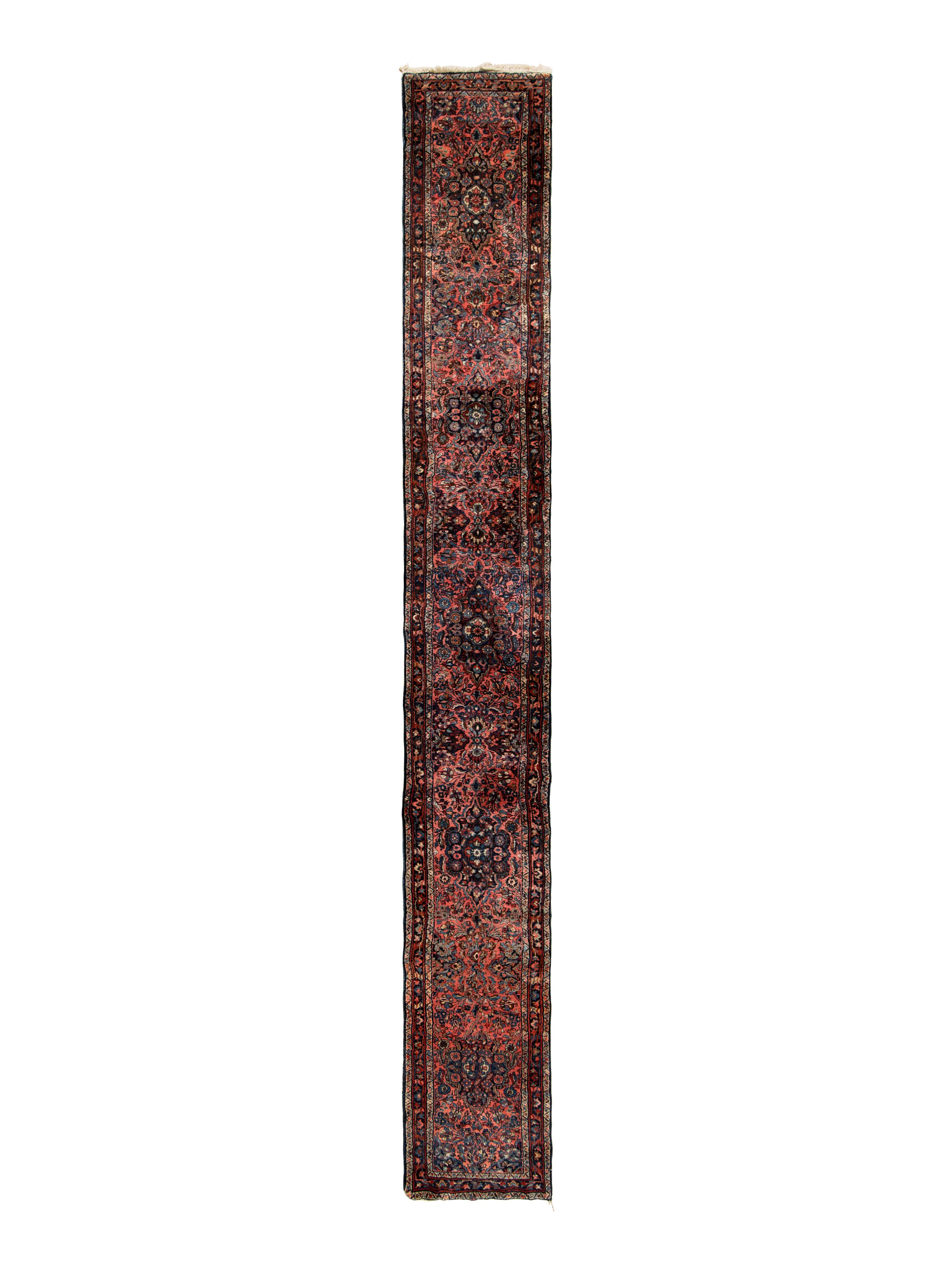 A Lilihan Wool Runner