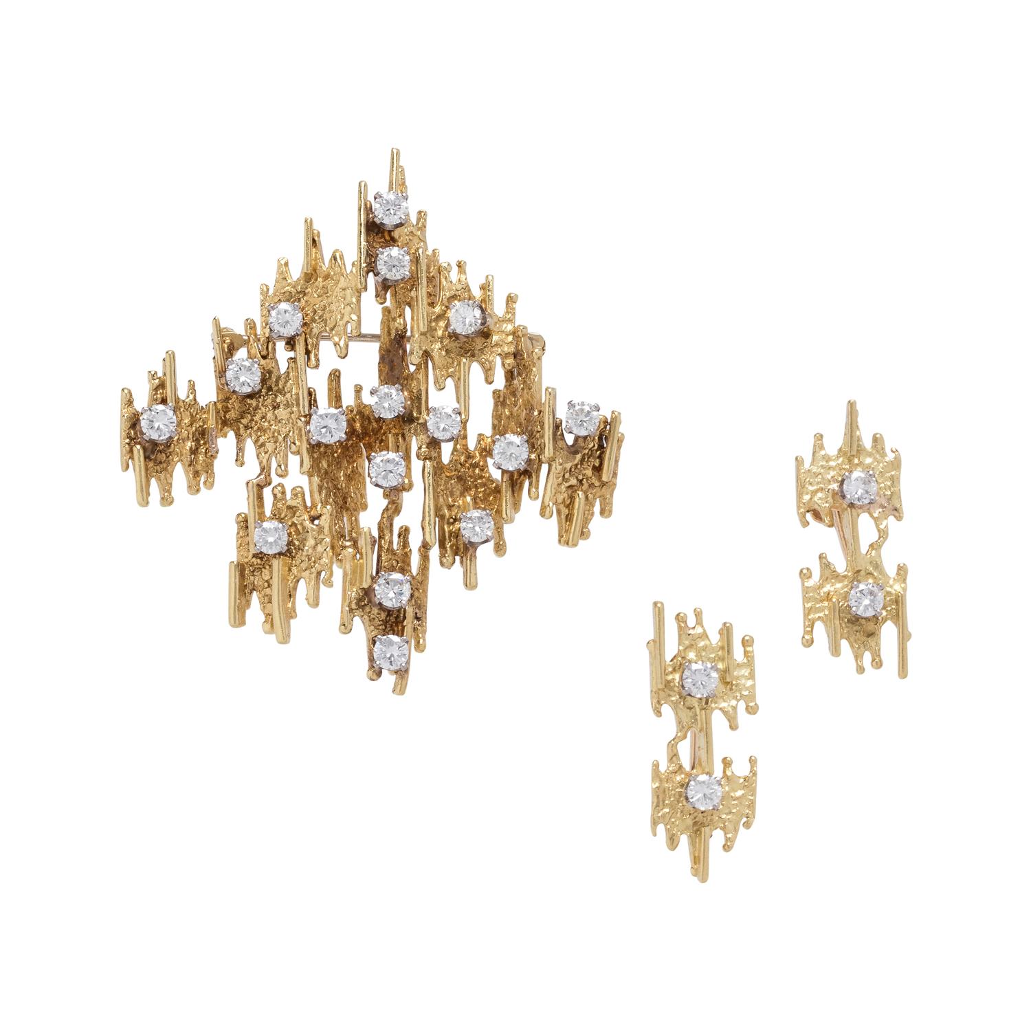 MODERNIST, YELLOW GOLD AND DIAMOND SET