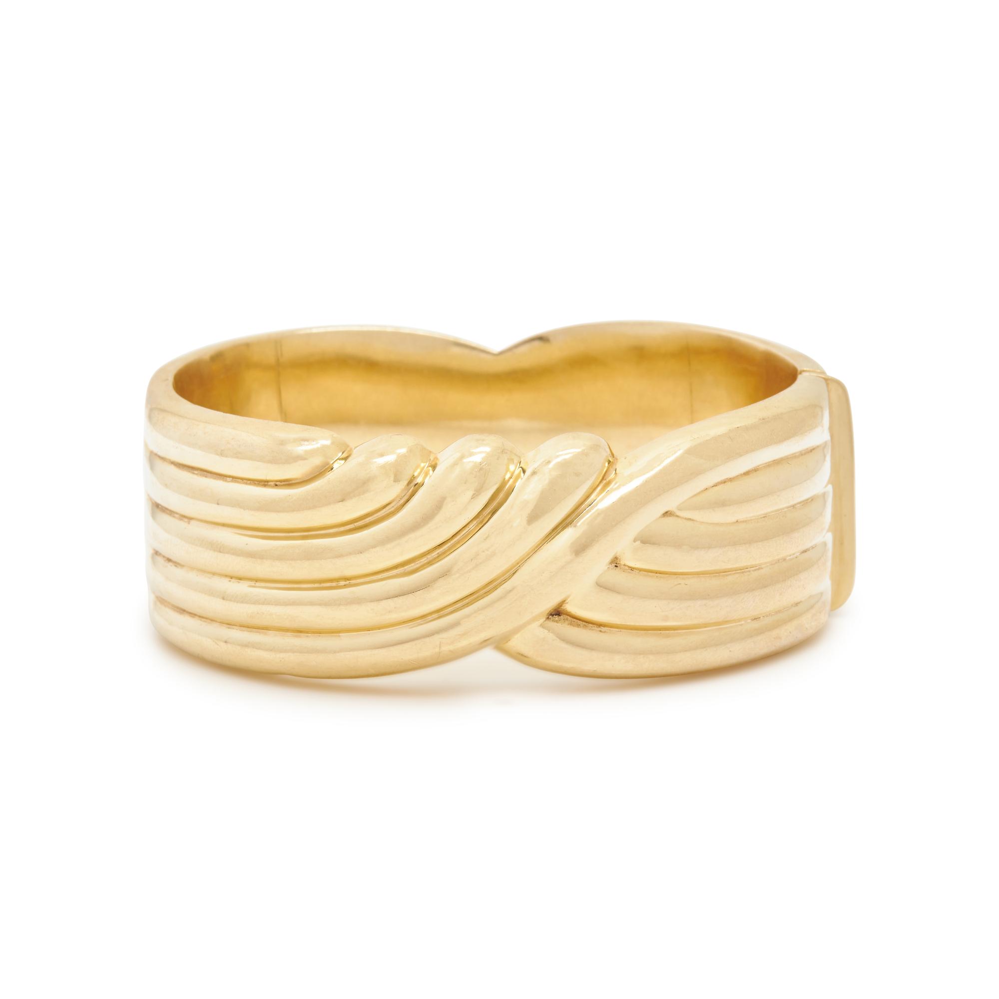 YELLOW GOLD BANGLE BRACELET AND EARRINGS