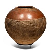 A Bobo Earthenware Storage Container