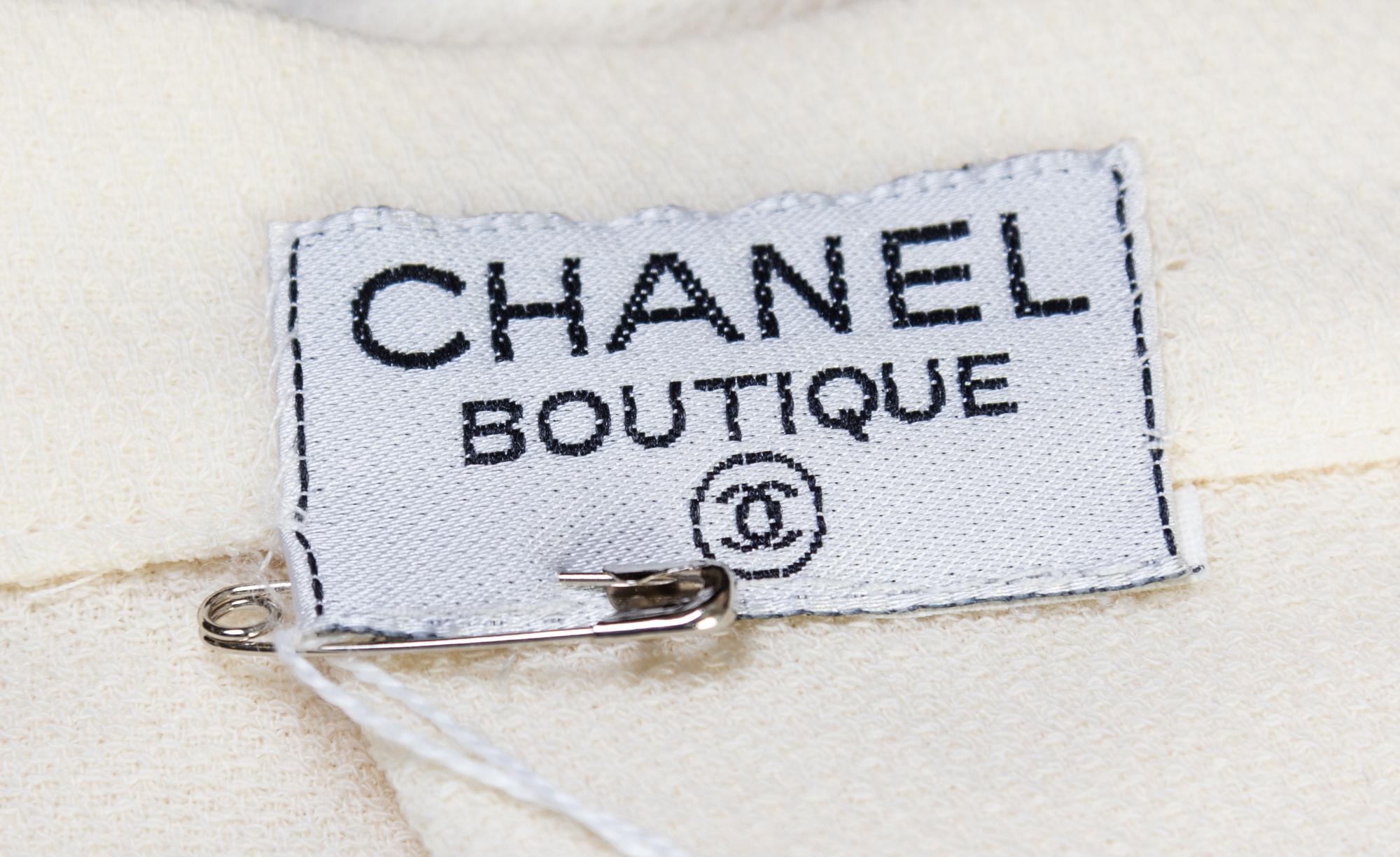 A Chanel Cream Pleated Skirt,