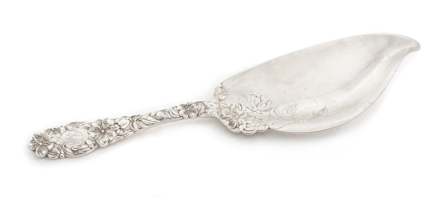 A Dominick and Half Art Nouveau Silver Server Length 11 inches. — EARLY 20TH CENTURY
