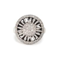 WHITE GOLD AND DIAMOND RING