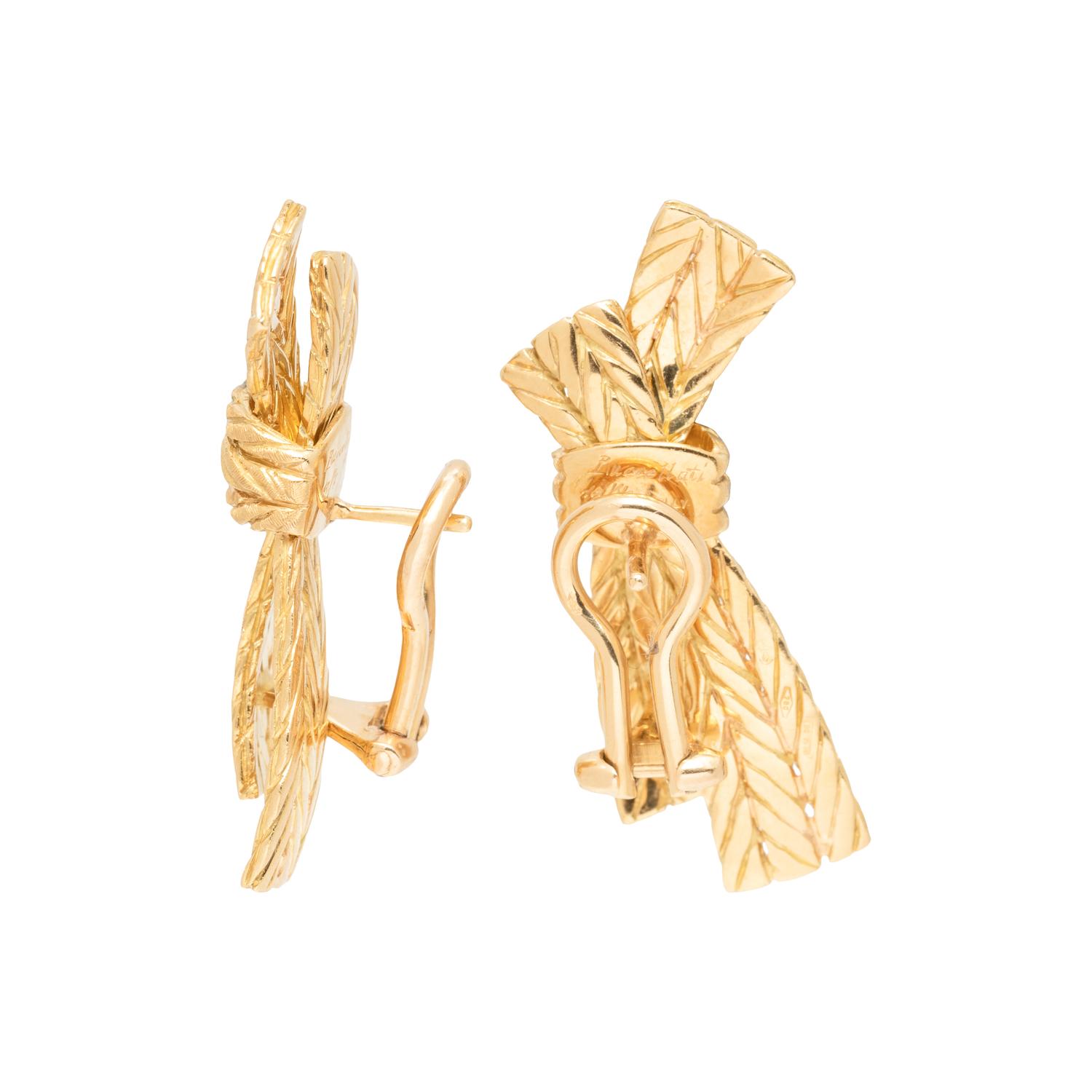 BUCCELLATI, YELLOW GOLD BOW CLIP EARRINGS