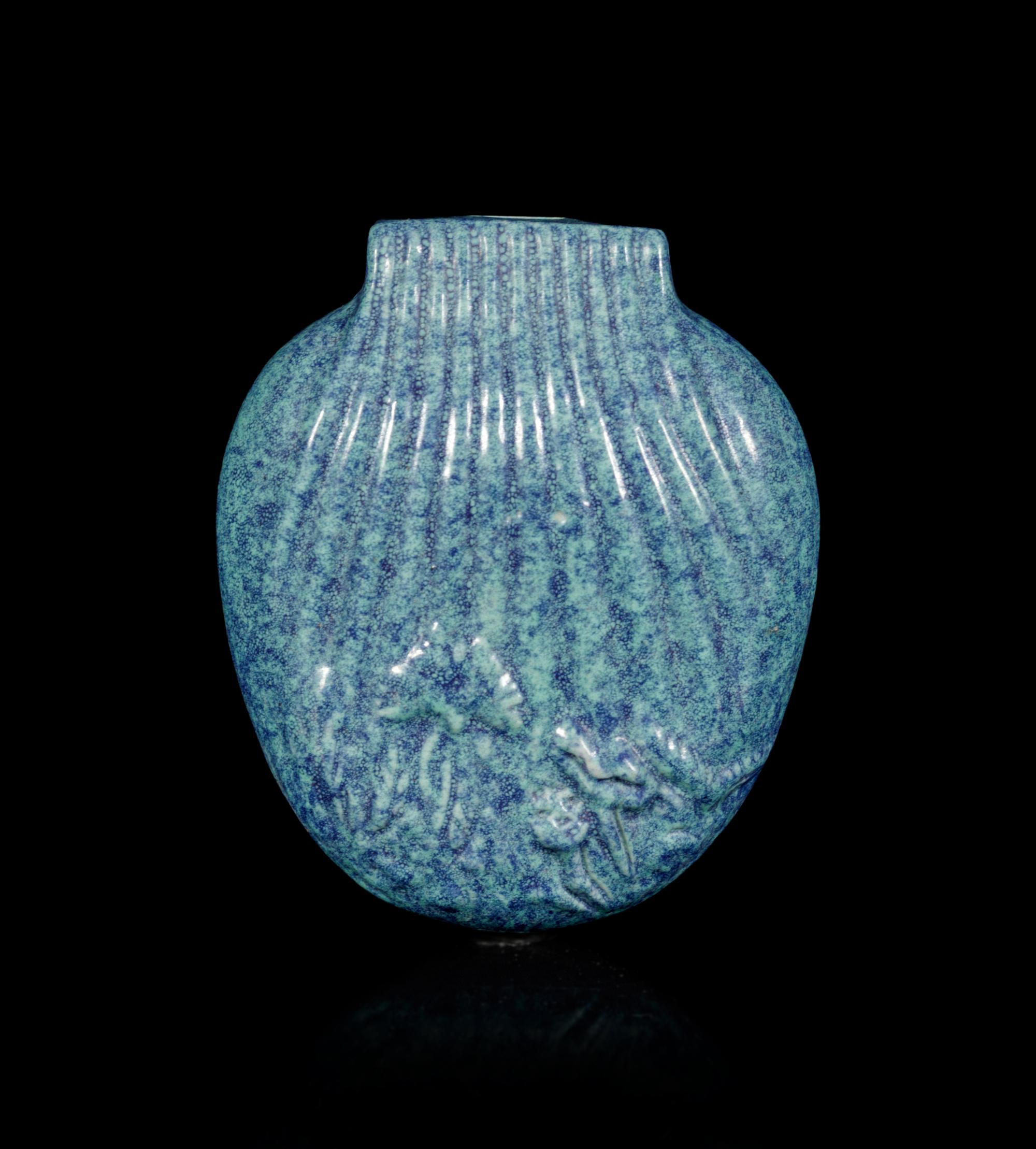 A Robin's Egg Porcelain Purse-Form Snuff Bottle