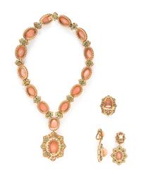VAN CLEEF & ARPELS, CORAL, DIAMOND, AND EMERALD JEWELRY SUITE