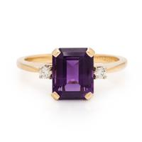 Amethyst, Diamond, and Yellow Gold Ring