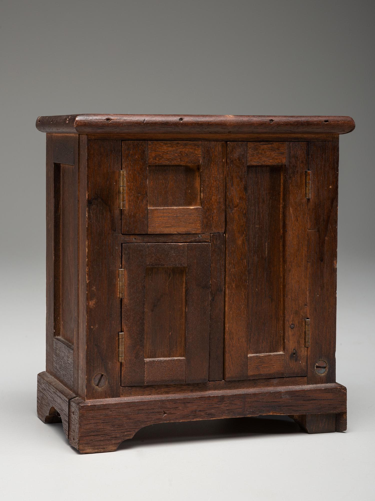An Icebox Patent Model