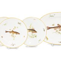 A Richard Ginori Quenelle Porcelain Fish Service