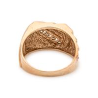 YELLOW GOLD AND DIAMOND RING