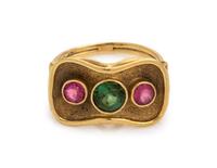 YELLOW GOLD AND TOURMALINE RING