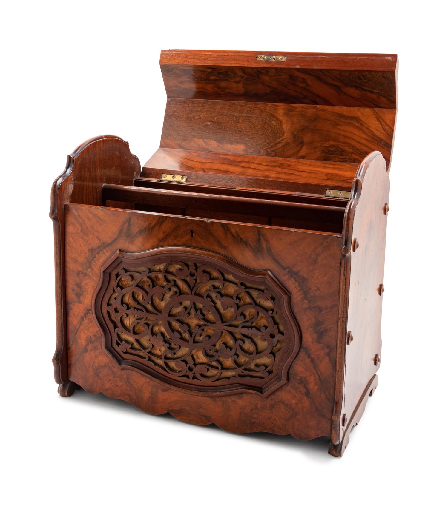 A Victorian Burlwood Cantebury