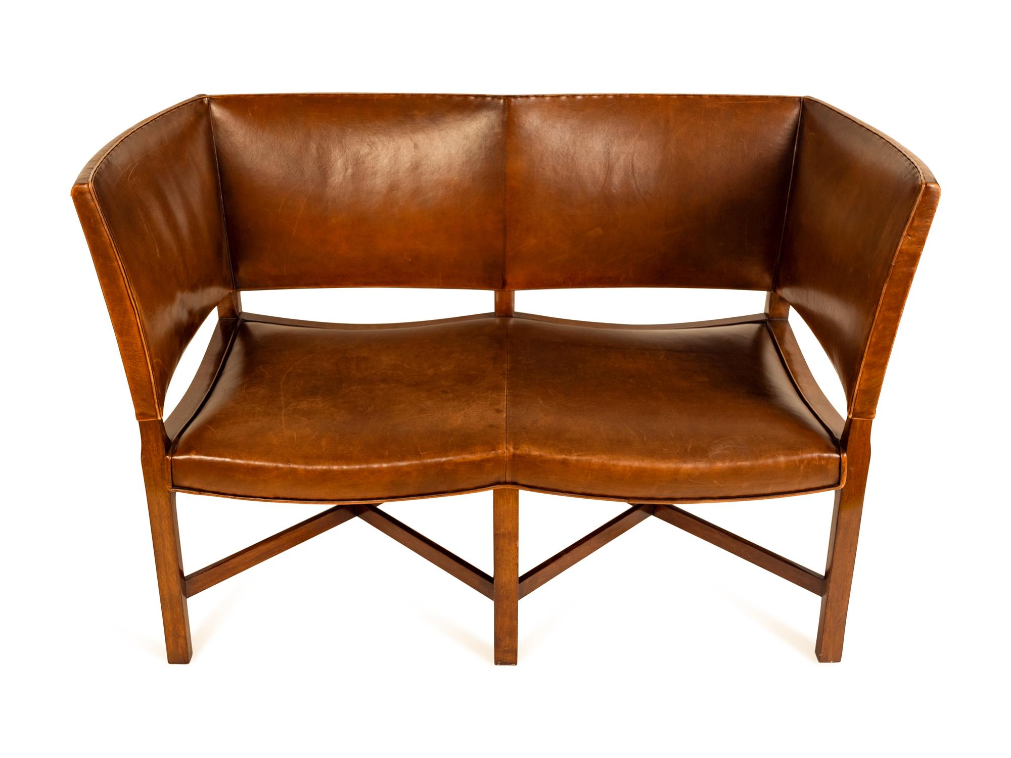 An Unusual George III Style Leather-Upholstered Settee — 20TH CENTURY