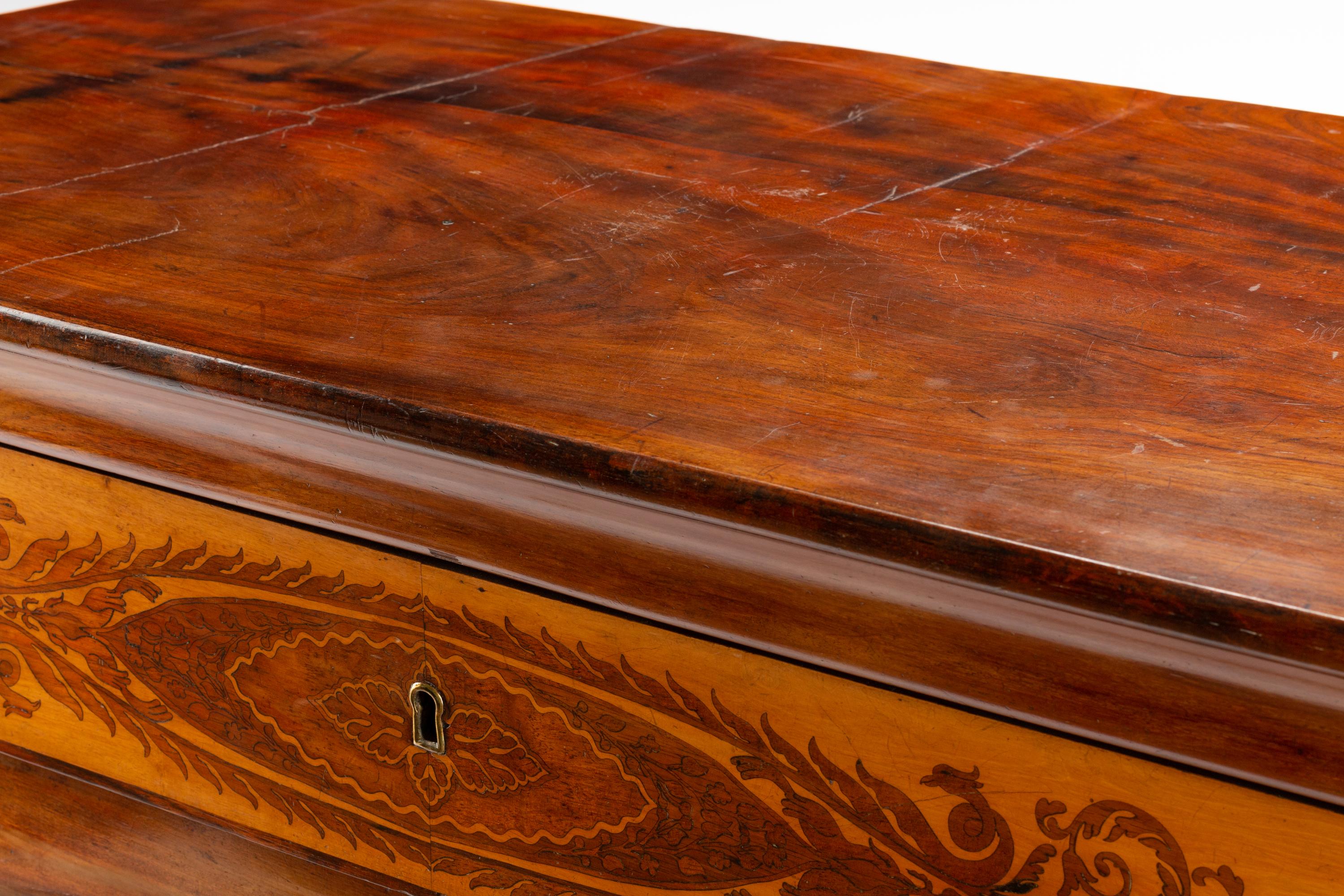 An Italian Mahogany and Marquetry Chest of Drawers