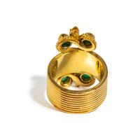 YELLOW GOLD AND EMERALD RING