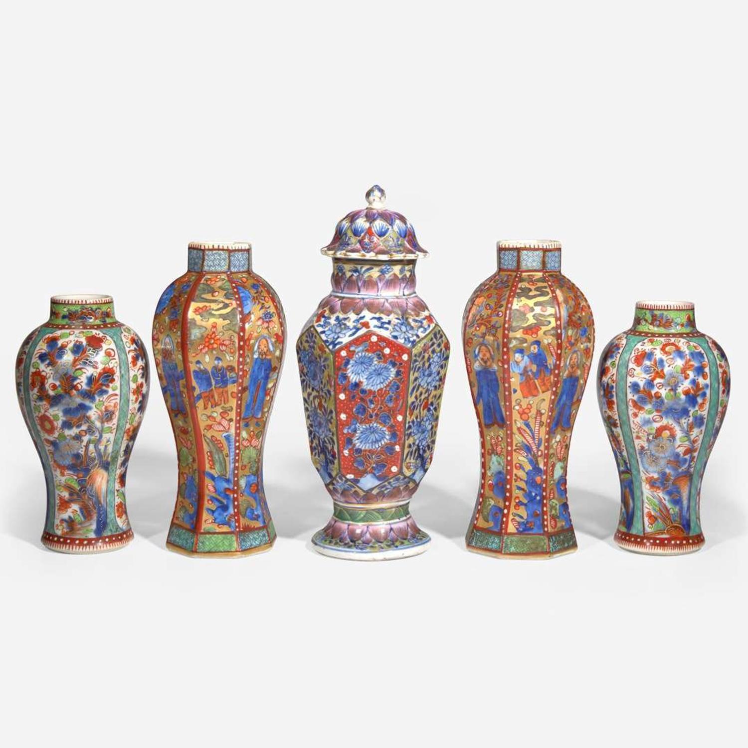 Five assorted Chinese export clobbered porcelain baluster vases 外銷瓷一組五件 The porcelain 18th century ???????