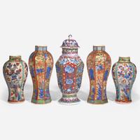 Five assorted Chinese export clobbered porcelain baluster vases 外銷瓷一組五件 The porcelain 18th century ???????