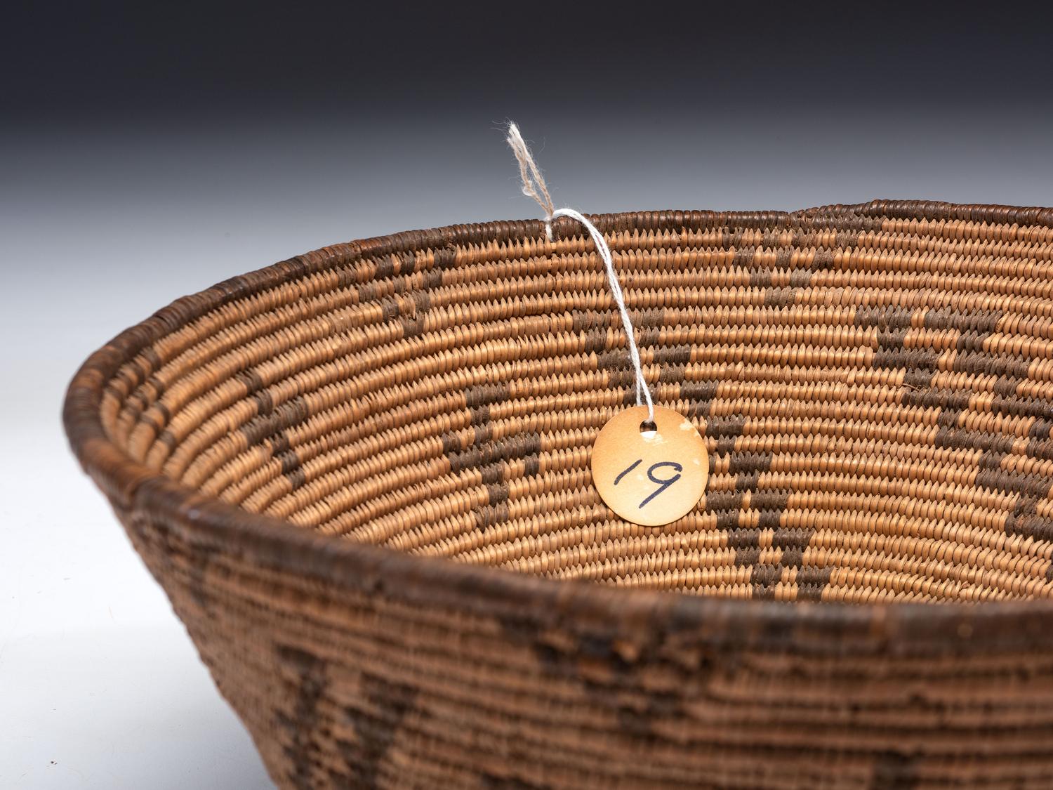 Apache Pictorial Baskets