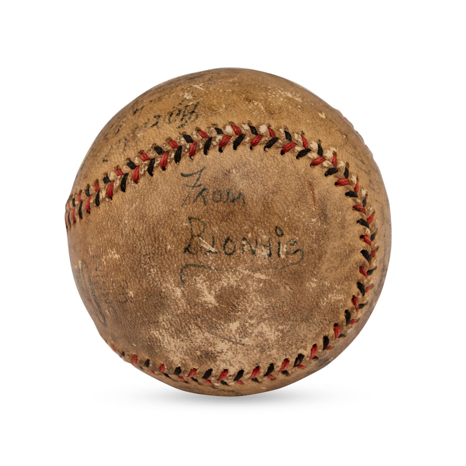 A 1931 St. Louis Browns Team Signed Autograph Baseball Featuring Benny Bengough (Beckett Authenication Services)