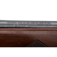 ** Lot of 2 Semi-Auto Shotguns Including: Remington and Universal