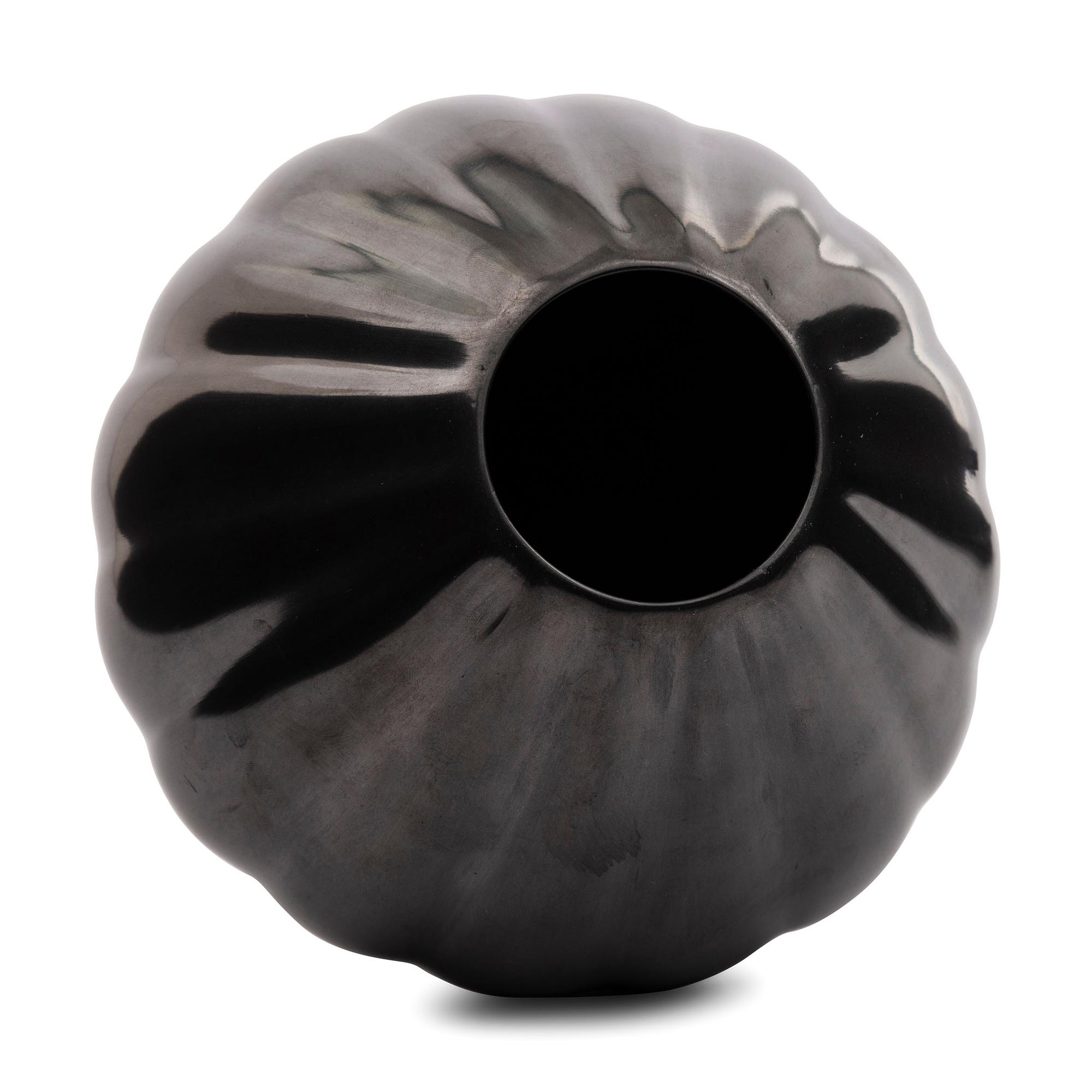 Mata Ortiz Melon Pottery Jar