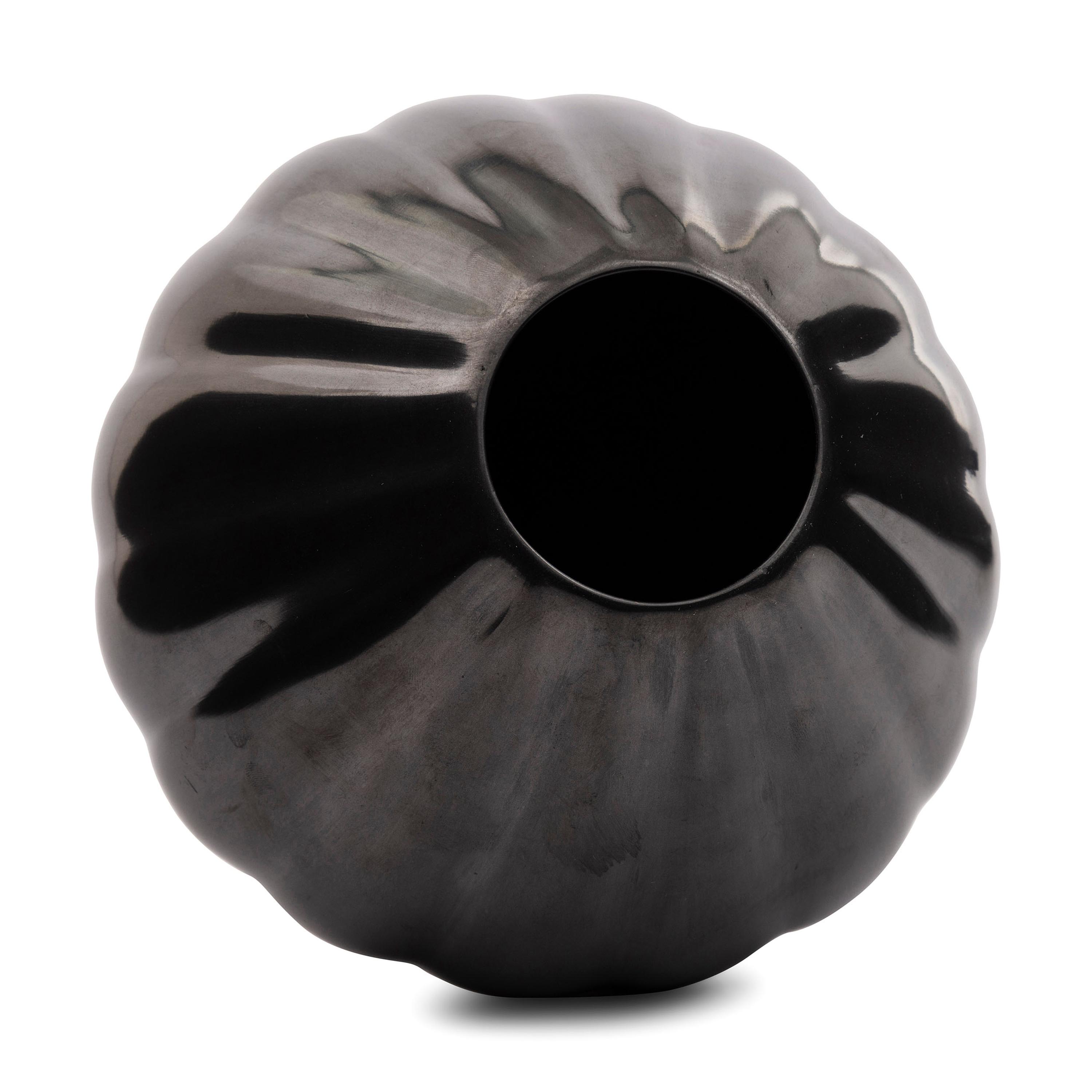 Mata Ortiz Melon Pottery Jar