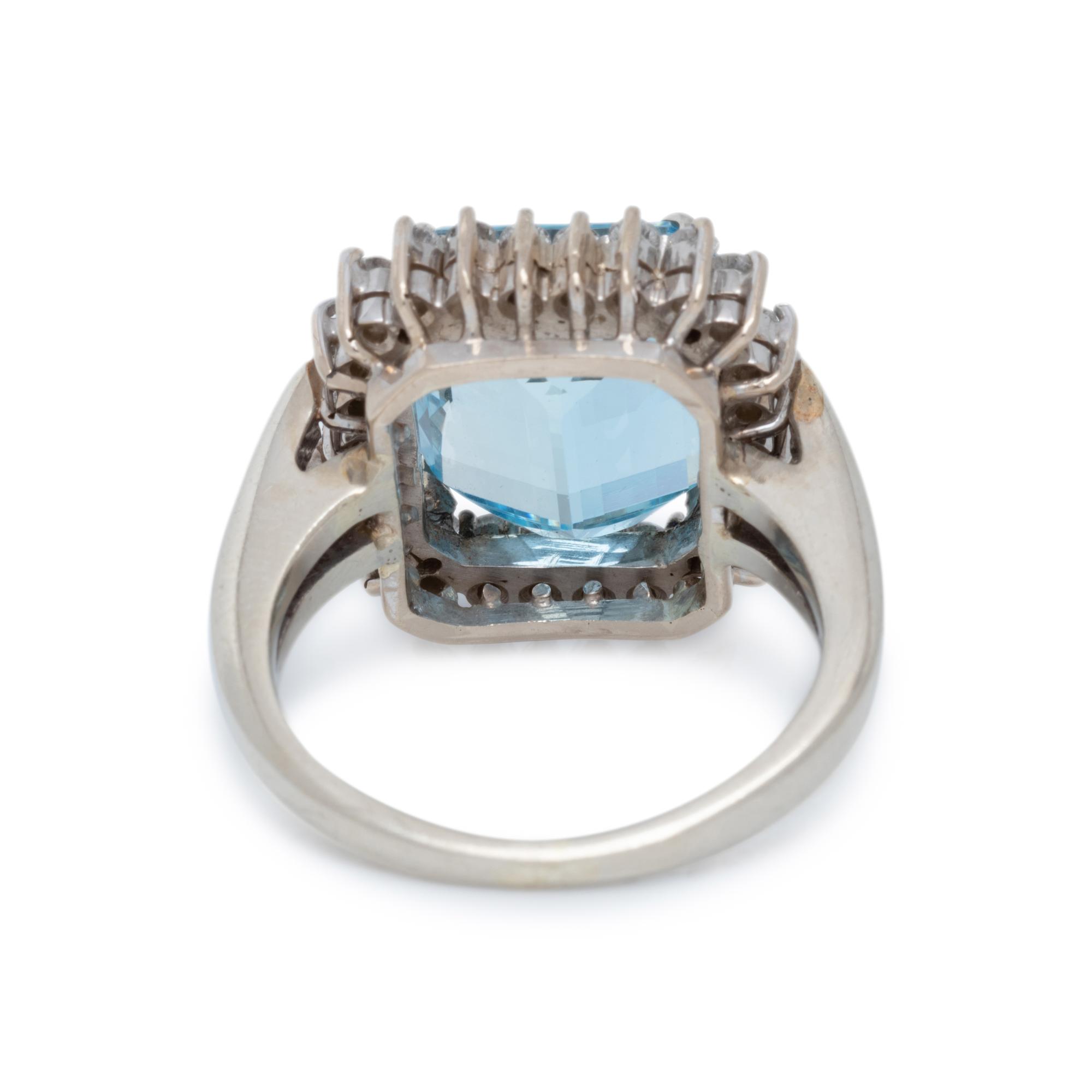 AQUAMARINE AND DIAMOND RING