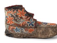 Huron Black-tanned Quilled Moccasin, Single