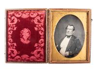 [EARLY PHOTOGRAPHY] -- [MILITARIA]. Half plate daguerreotype of American ship's master.