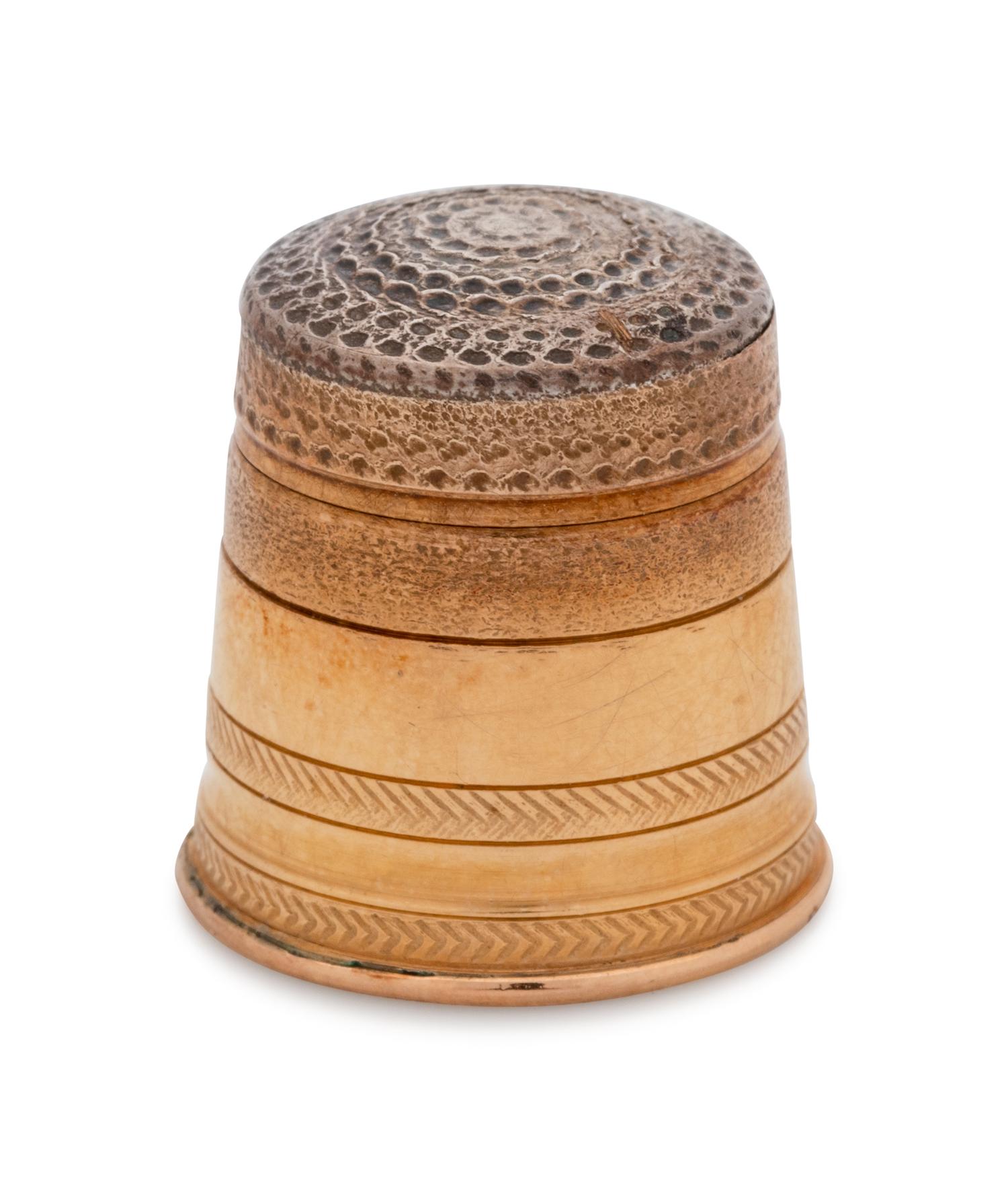 A Spanish Yellow Gold and Silver Thimble