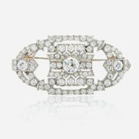An Art Deco diamond and platinum brooch
