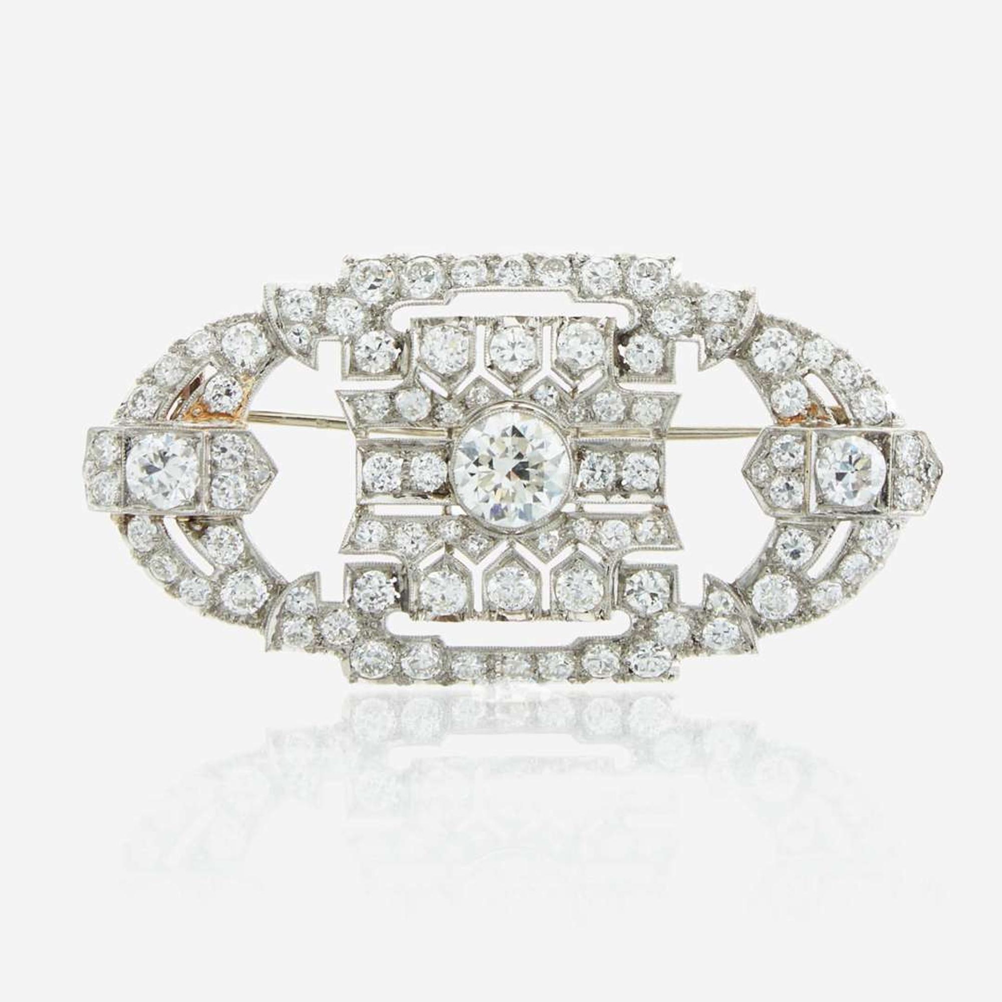 An Art Deco diamond and platinum brooch
