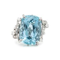 AQUAMARINE AND DIAMOND RING