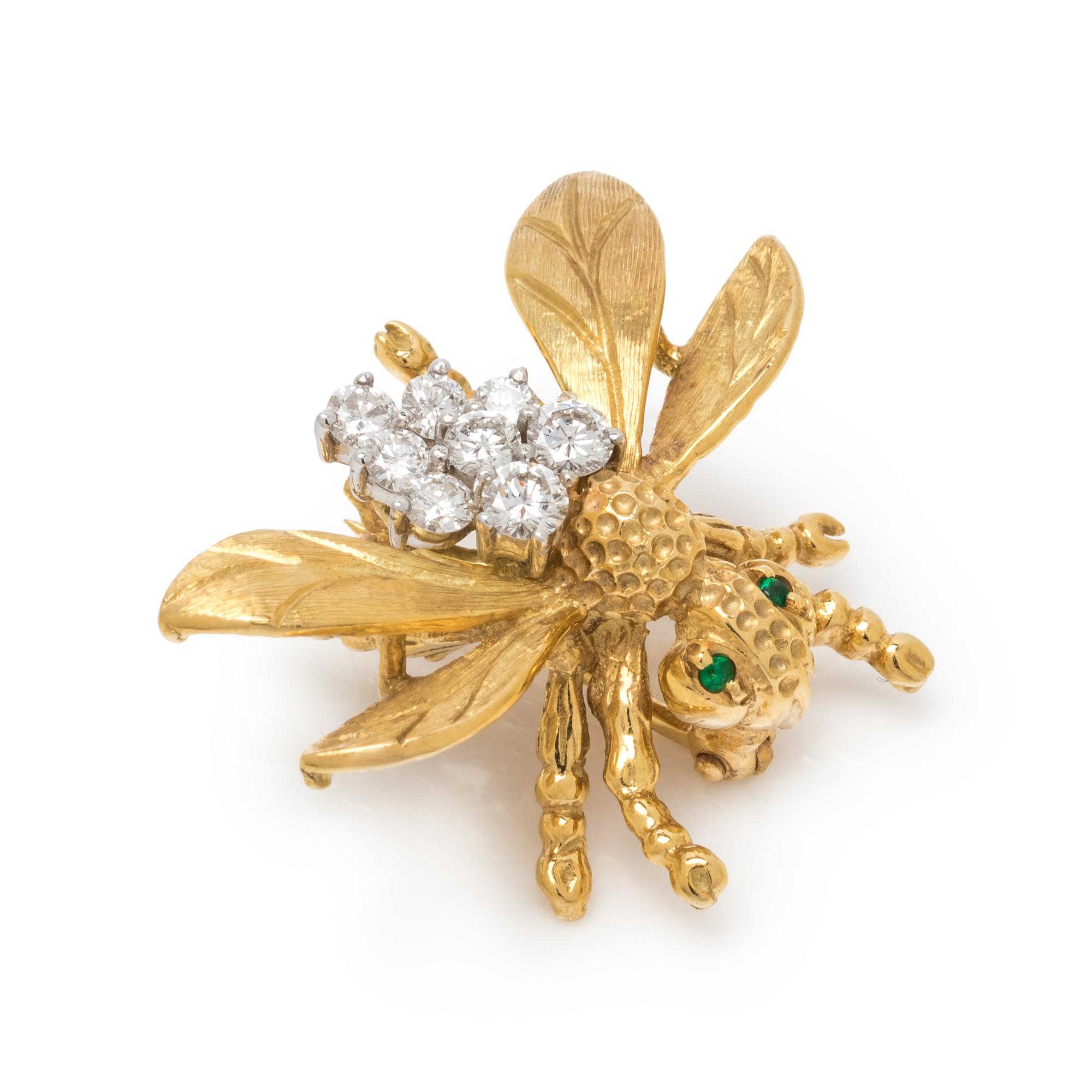 YELLOW GOLD AND DIAMOND BEE BROOCH