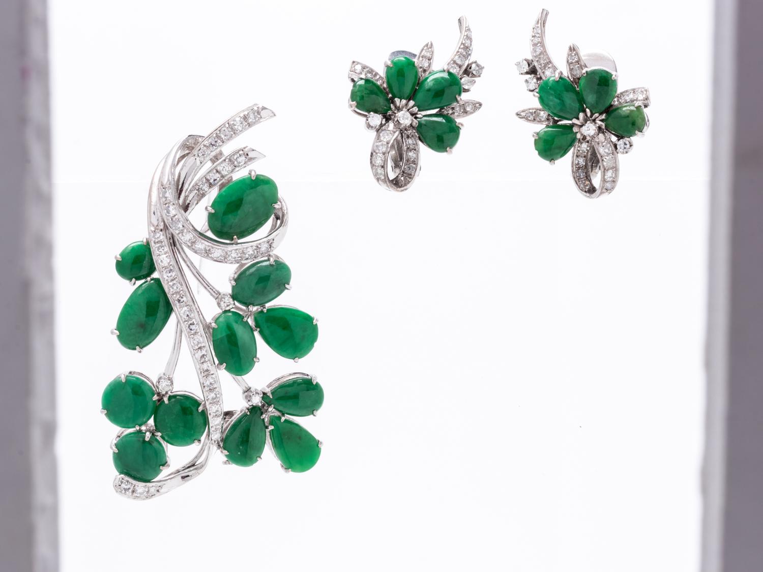JADE AND DIAMOND SET