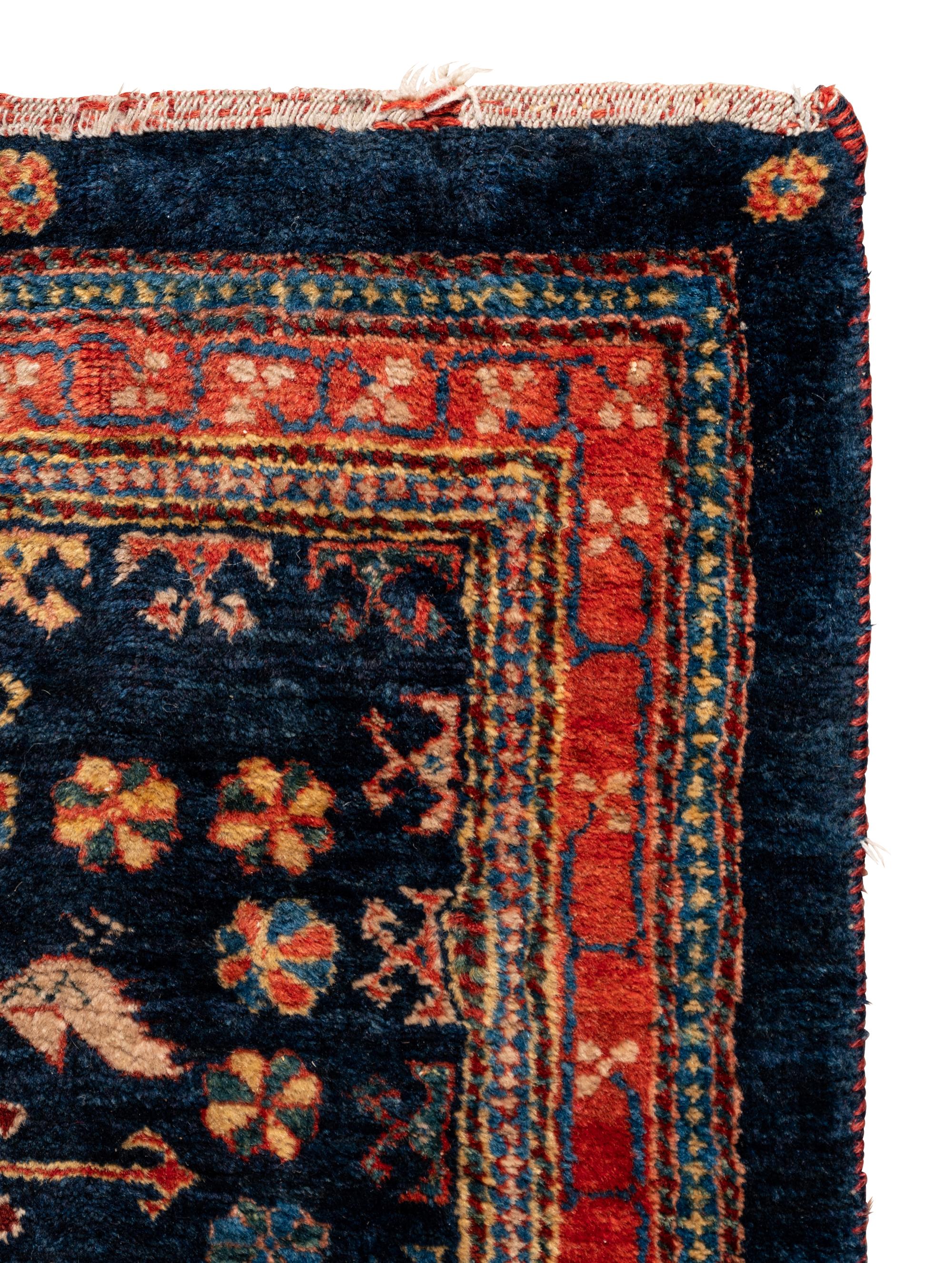 A Qashqai Wool Runner