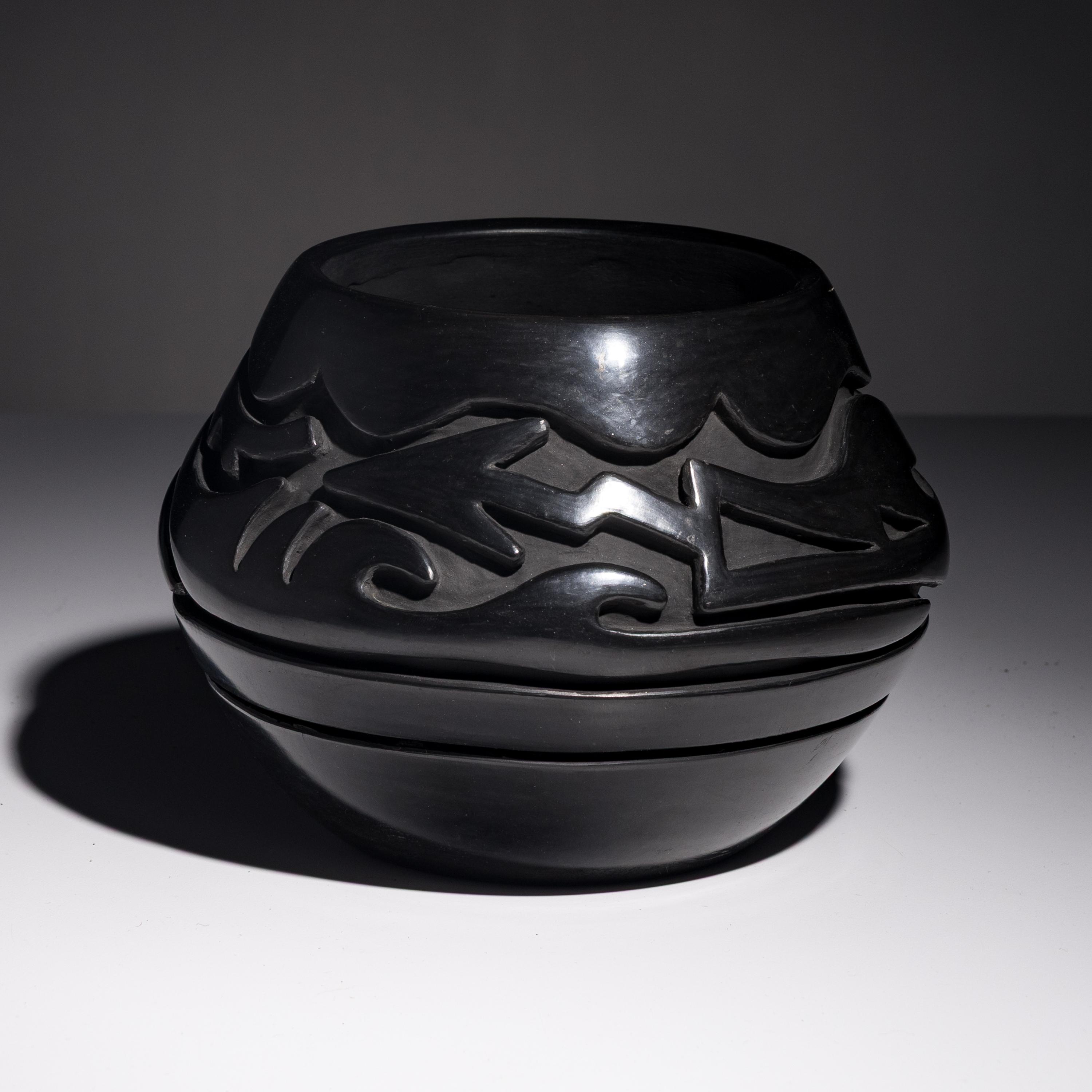 Teresita Naranjo (Santa Clara, 1919-1999) — Carved Blackware Pottery Jar, Avanyu