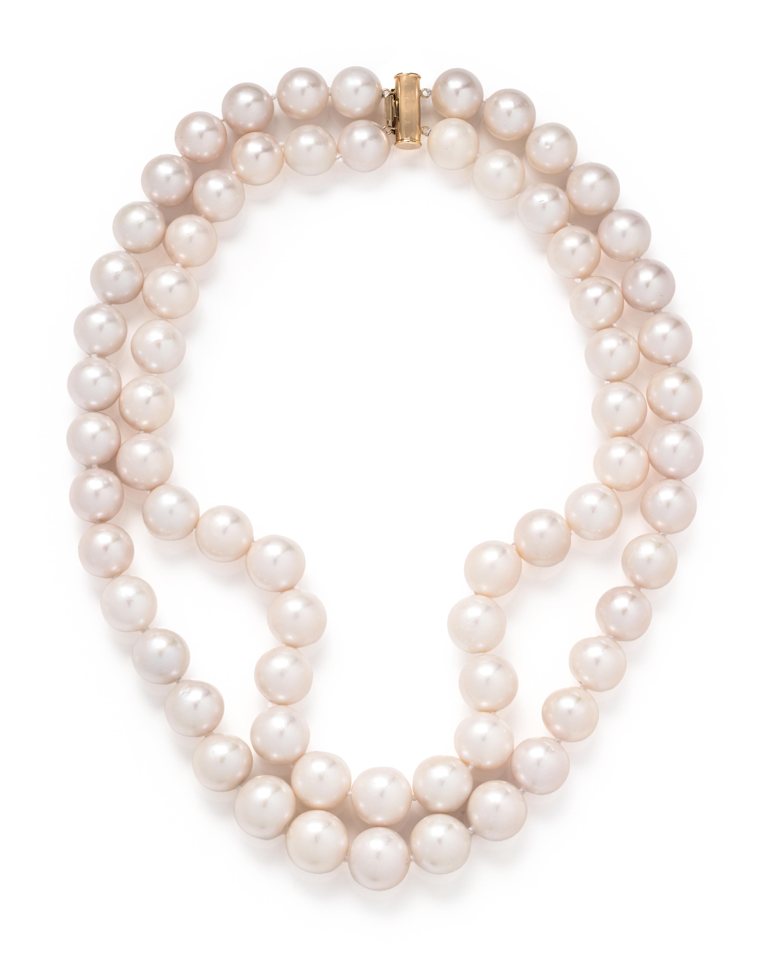 CULTURED SOUTH SEA PEARL NECKLACE