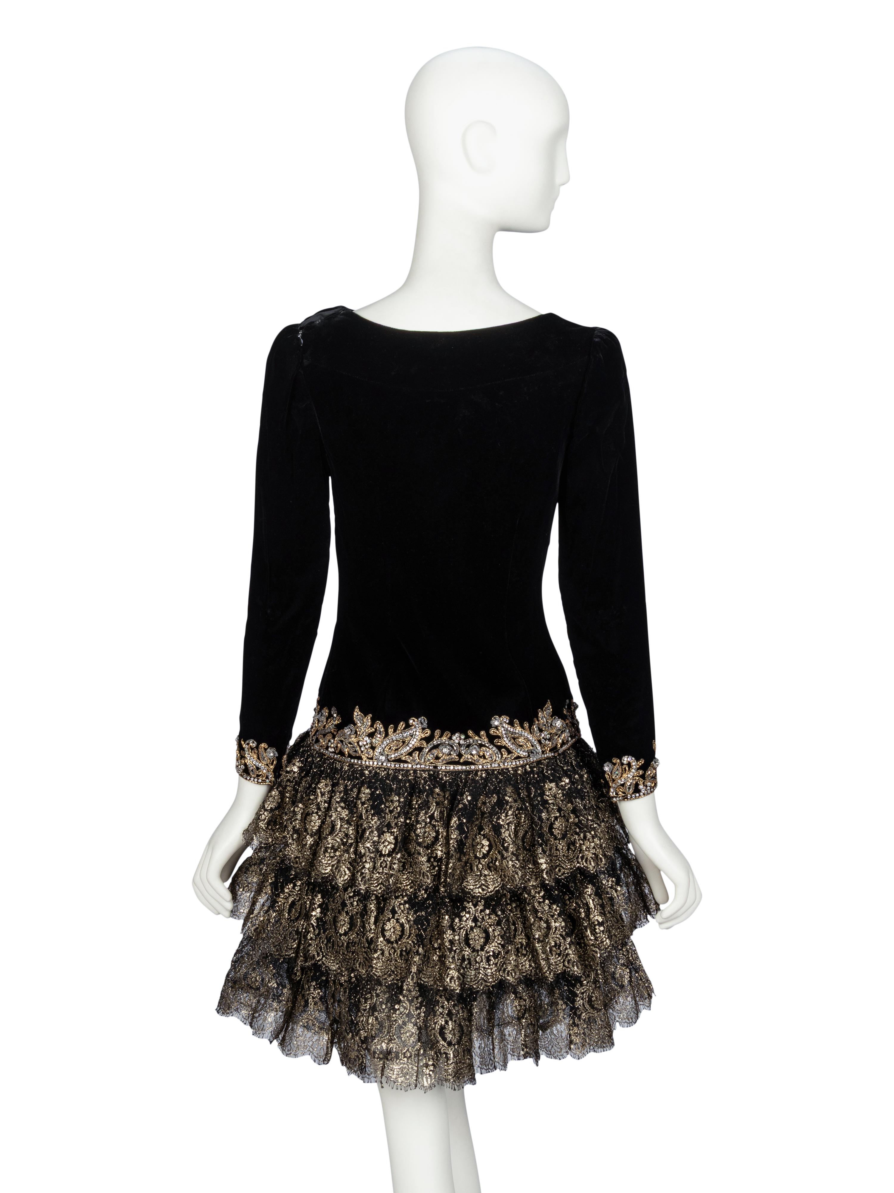 Oscar de la Renta, Velvet & Gold Lace Dress, 1980s Runway Sample