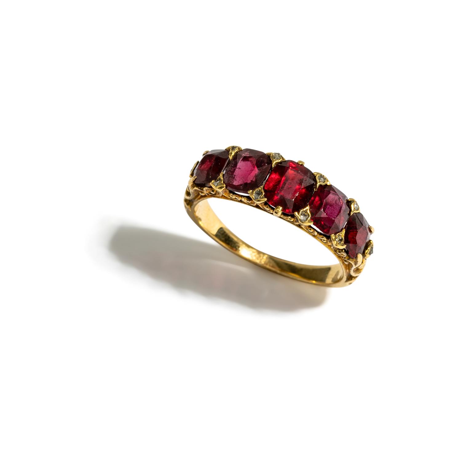 ANTIQUE, GARNET, DIAMOND, AND YELLOW GOLD RING