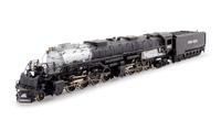 A Tenshodo Polychrome HO-Gauge Union Pacific: 'Big Boy' 4-8-8-4 Locomotive and Tender