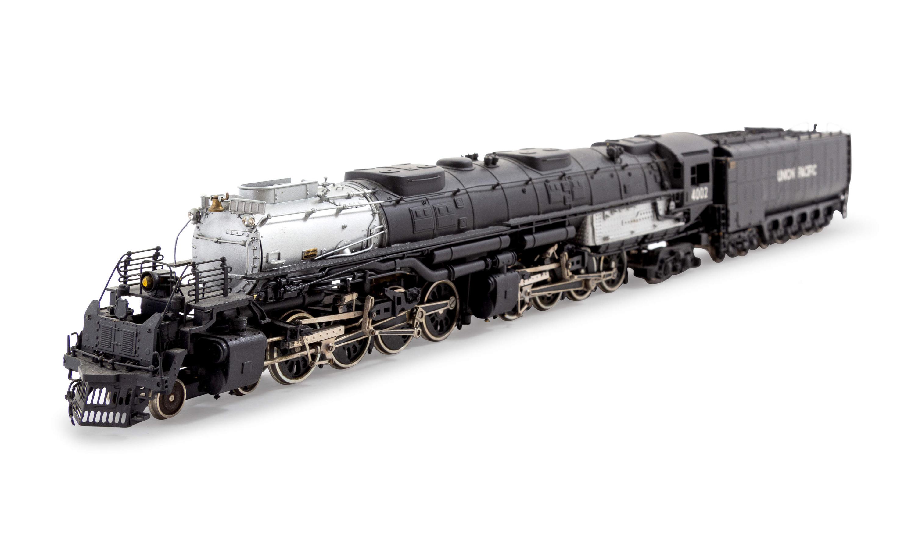A Tenshodo Polychrome HO-Gauge Union Pacific: 'Big Boy' 4-8-8-4 Locomotive and Tender